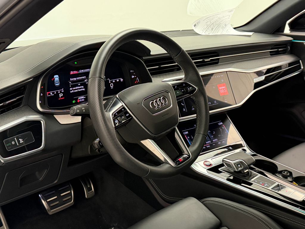 Thumbnail: 2022 Audi S6 - 23