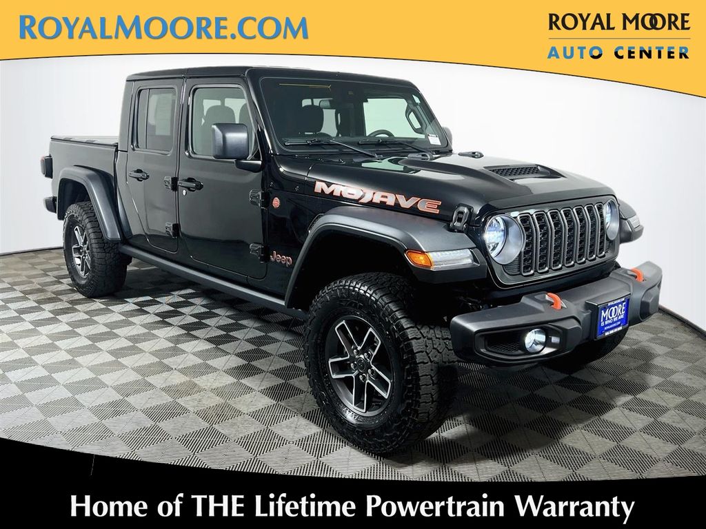 Black Clearcoat 2025 Jeep Gladiator Pickup Truck Four-Wheel Drive 8-Speed Automatic