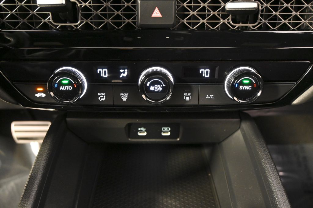 Used 2023  Honda Sport Hybrid image 31