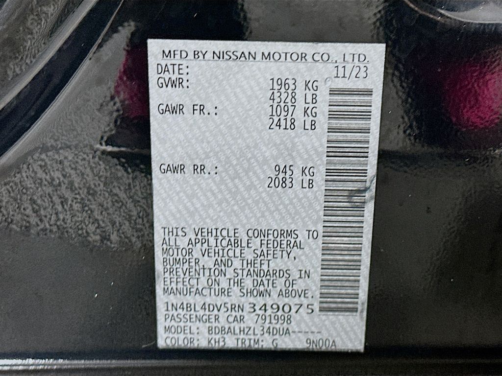 Used 2024 Black Nissan 2.5 SV image 36