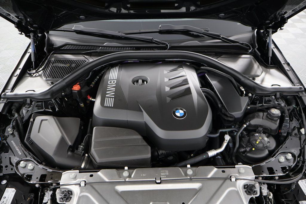 Thumbnail: 2025 BMW 3 Series - 9
