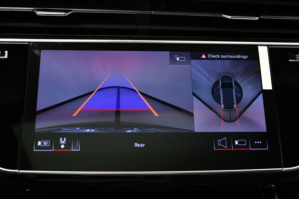 Thumbnail: 2026 Audi Q7 - 27