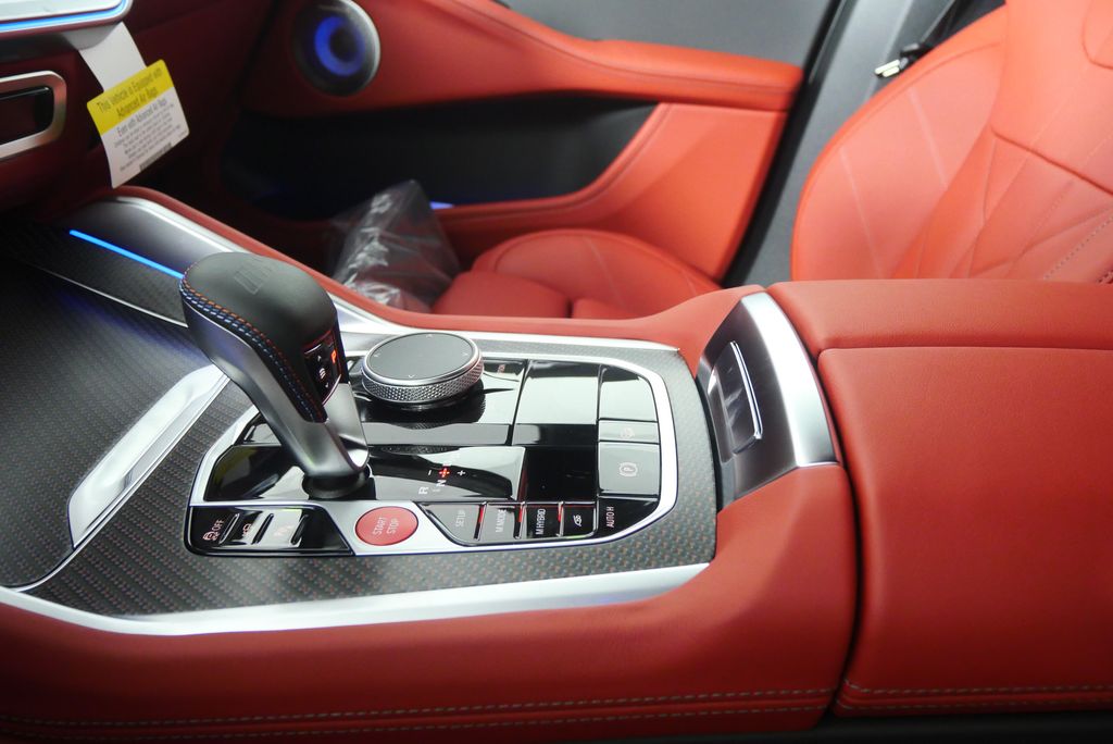 Thumbnail: 2026 BMW XM - 27