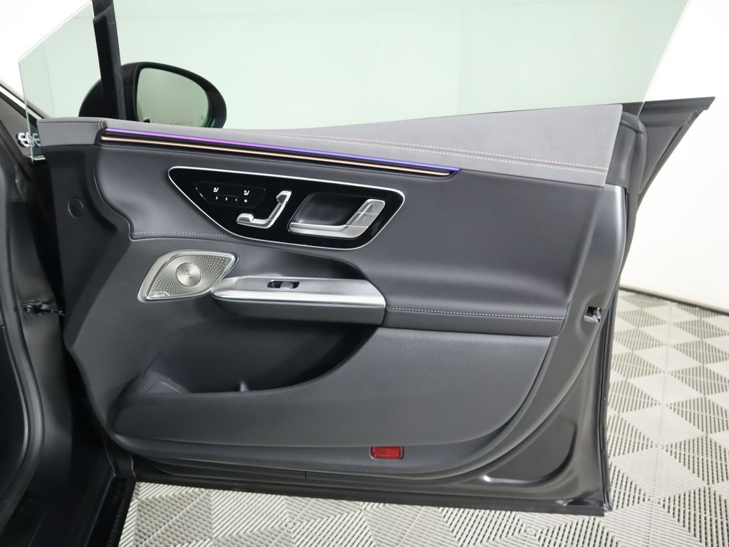 2024 Mercedes-Benz EQE 350+ 27
