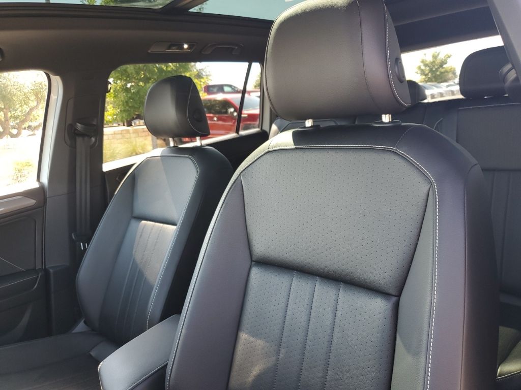 Used Car 2022 Volkswagen Tiguan  2.0t Se R-line Black For Sale Under $25,000 In Austin, Texas