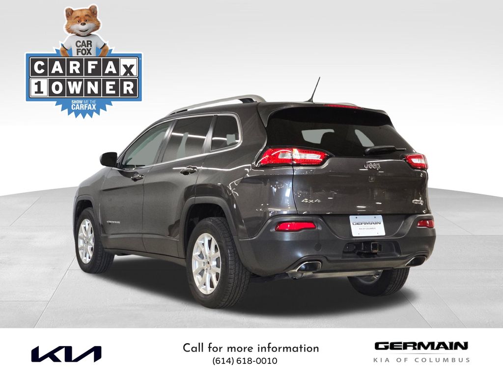 2016 Jeep Cherokee Latitude photo 5