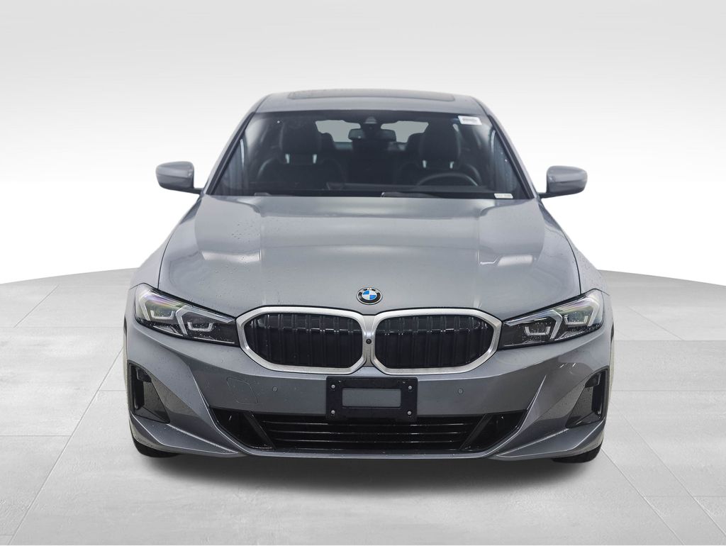 Thumbnail: 2025 BMW 3 Series - 8