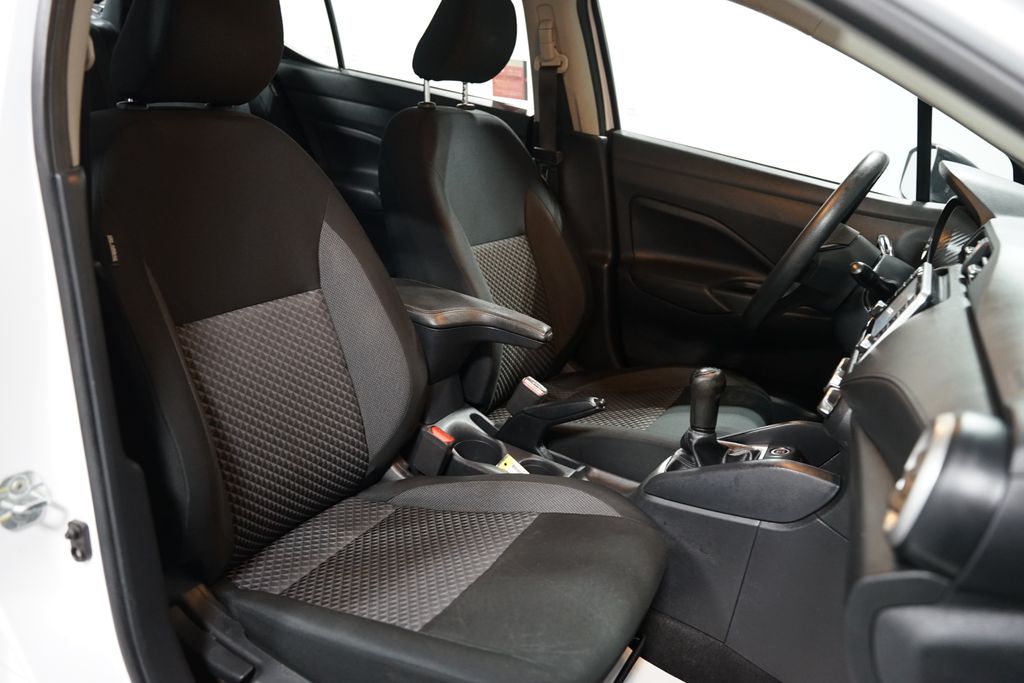 Thumbnail: 2020 Nissan Versa - 24