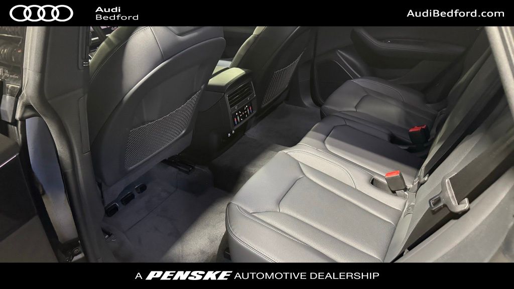 Thumbnail: 2026 Audi Q8 - 19