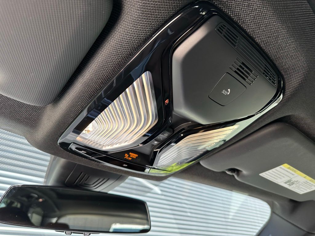 Thumbnail: 2023 BMW X5 - 27