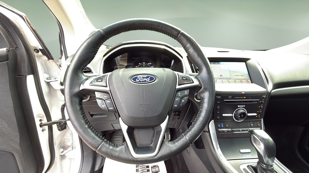 2016 Ford Edge