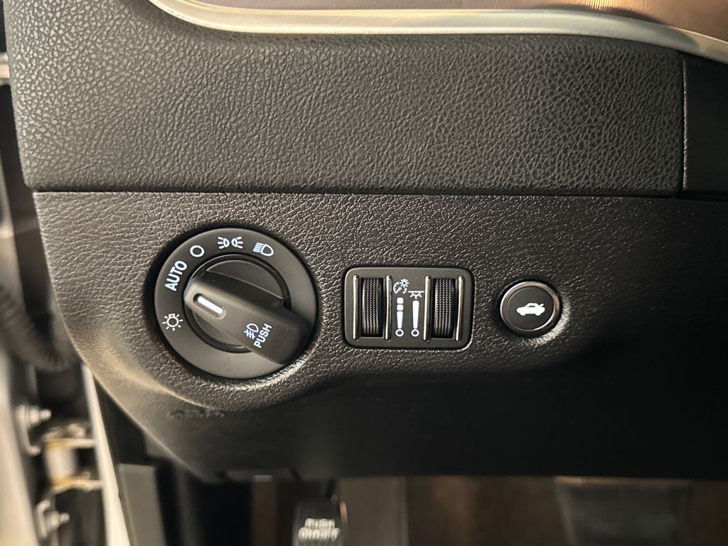 2022 Triple Nickel Clearcoat Dodge Charger R/T RWD Sedan