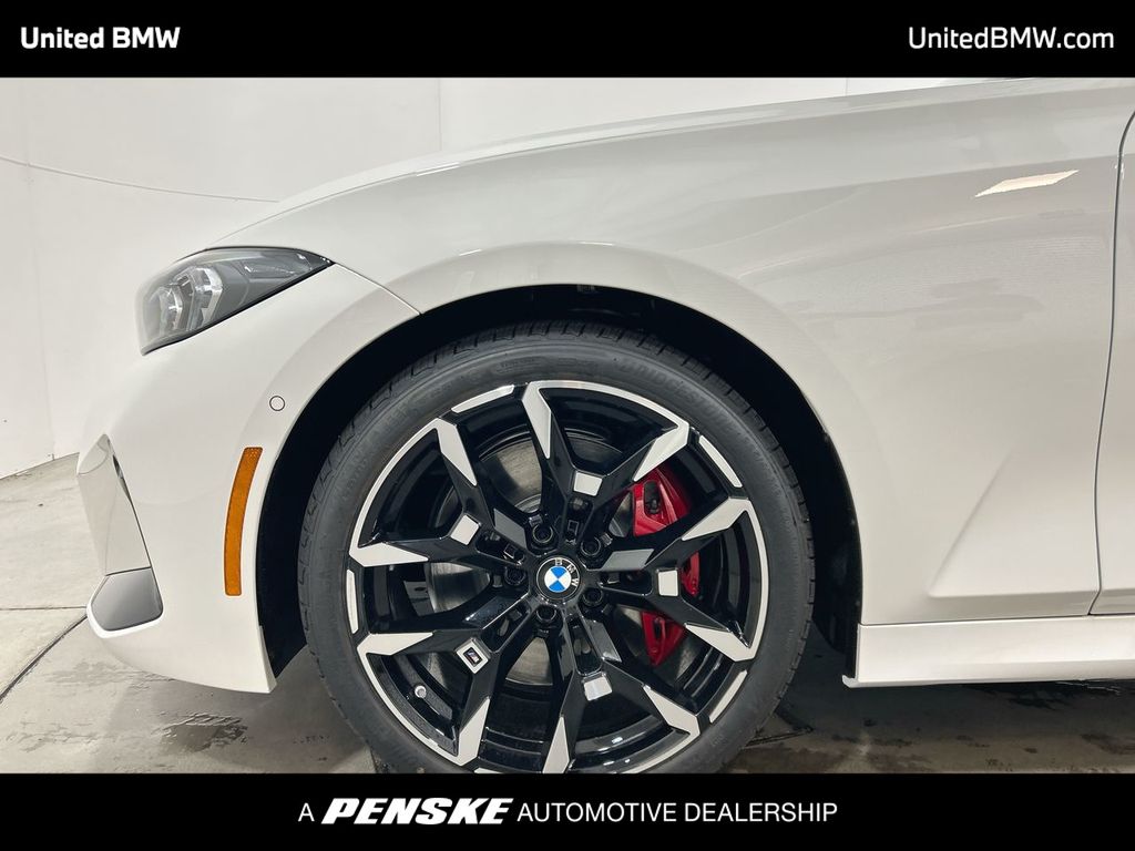 Thumbnail: 2025 BMW 3 Series - 10