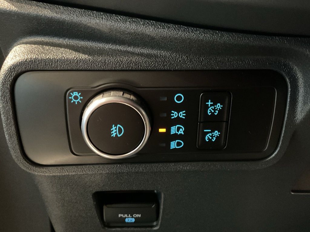 New 2025 Gray Ford Outer Banks image 11