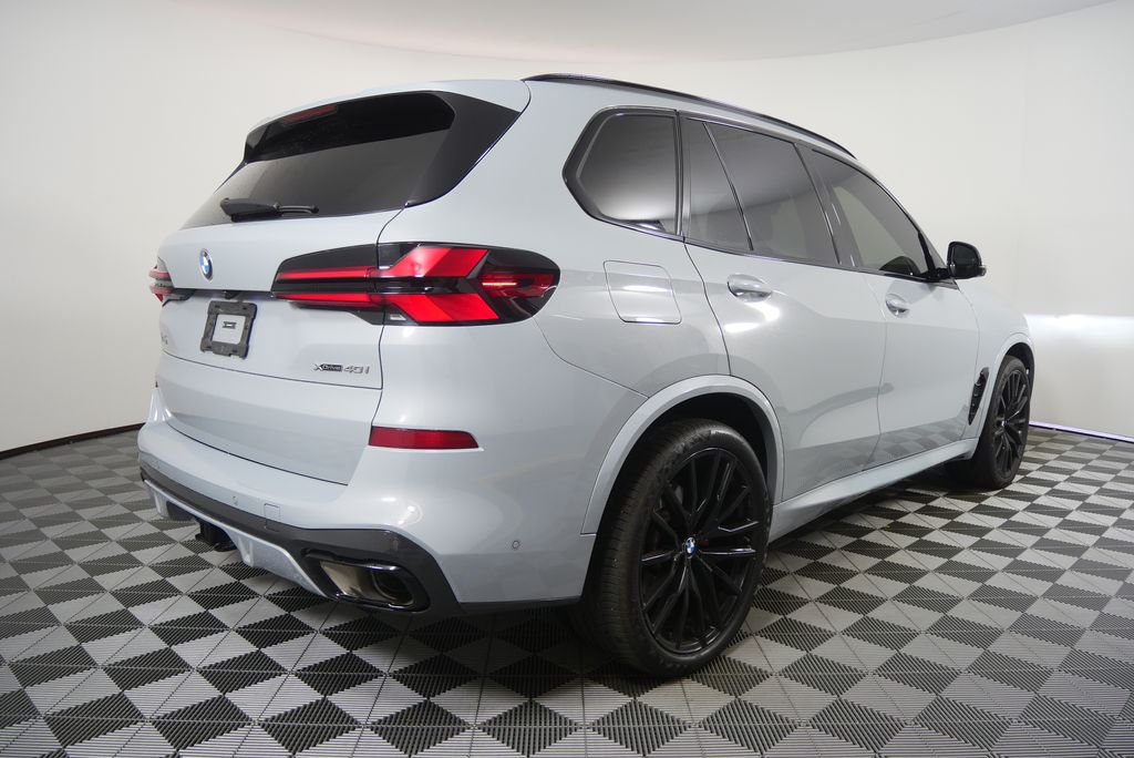 Thumbnail: 2024 BMW X5 - 3