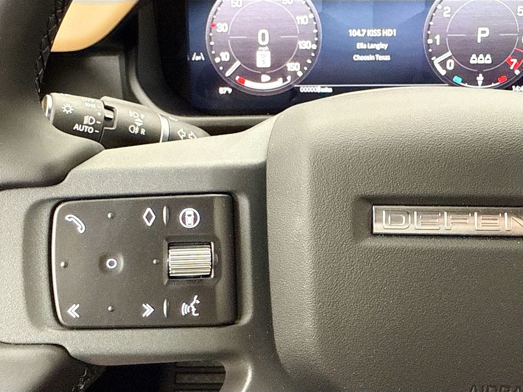 Thumbnail: 2026 Land Rover Defender - 11