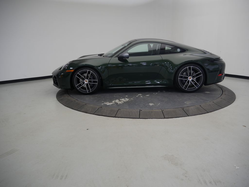 Thumbnail: 2026 Porsche 911 - 2