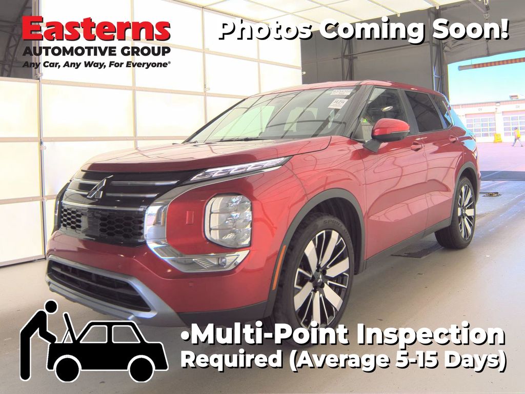 2025 Mitsubishi Outlander SE S-AWC's photo