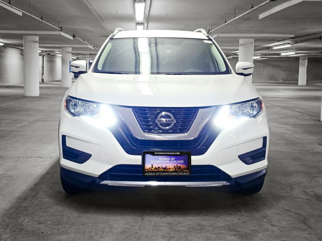 2019 Nissan Rogue SV 12