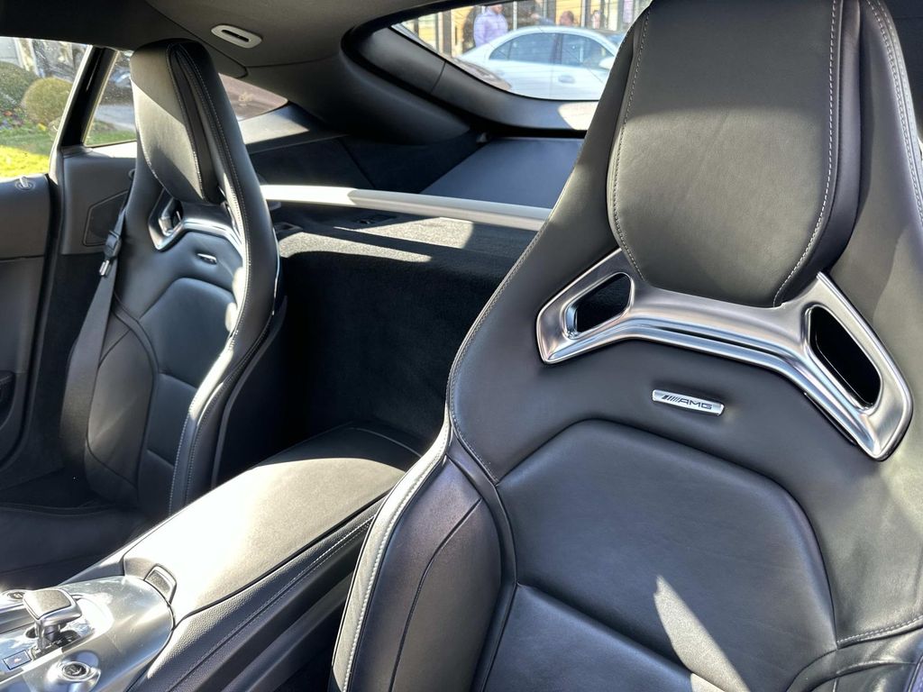 Thumbnail: 2017 Mercedes-Benz AMG GT - 31