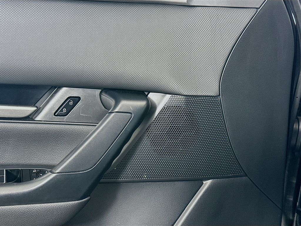 Thumbnail: 2025 Mazda CX-50 - 18