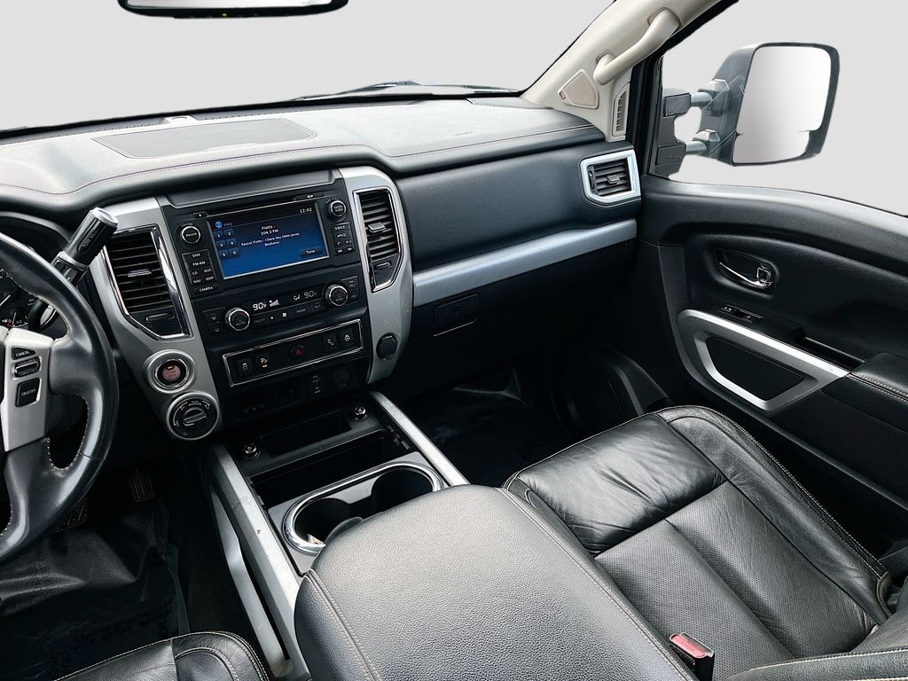 Used 2018 Magnetic Black Nissan PRO-4X image 23