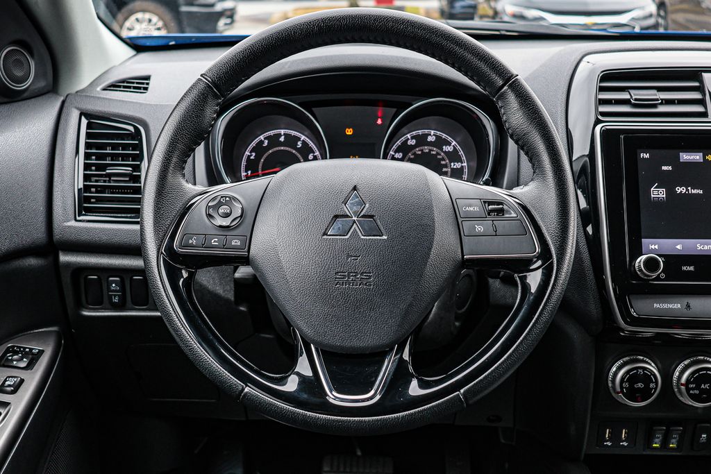 Used 2024 Blue Mitsubishi 2.0 SE image 27