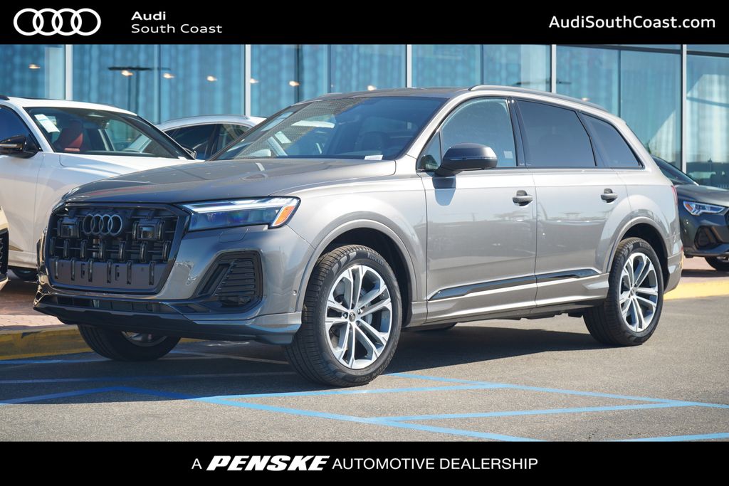 Thumbnail: 2026 Audi Q7 - 1