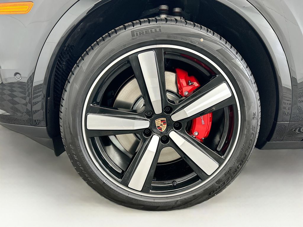 Thumbnail: 2026 Porsche  - 31