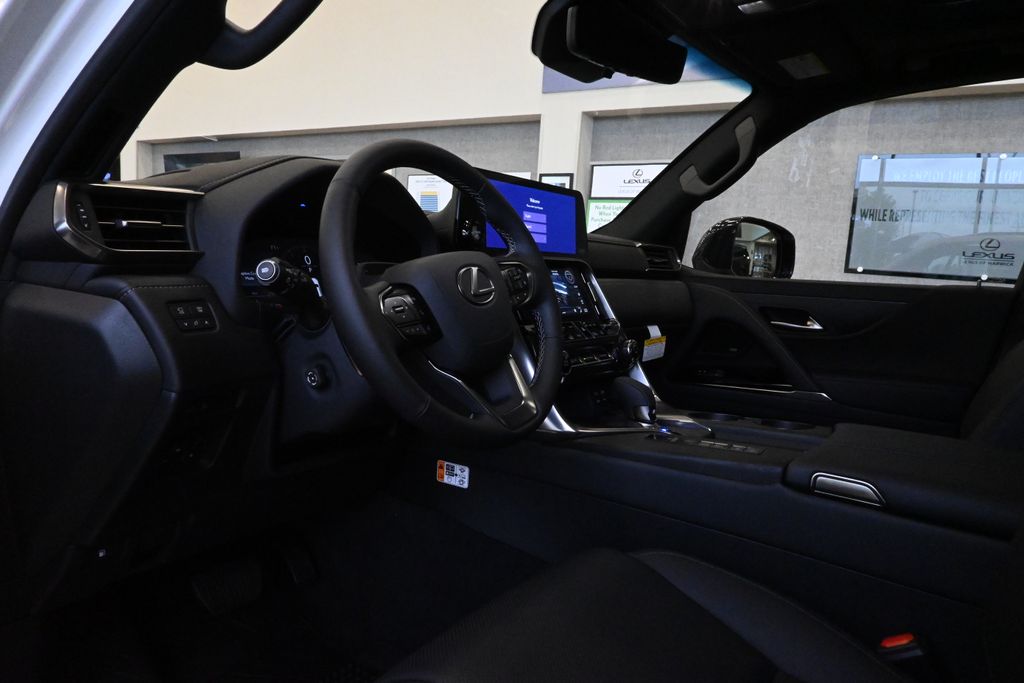 Thumbnail: 2025 Lexus LX - 13