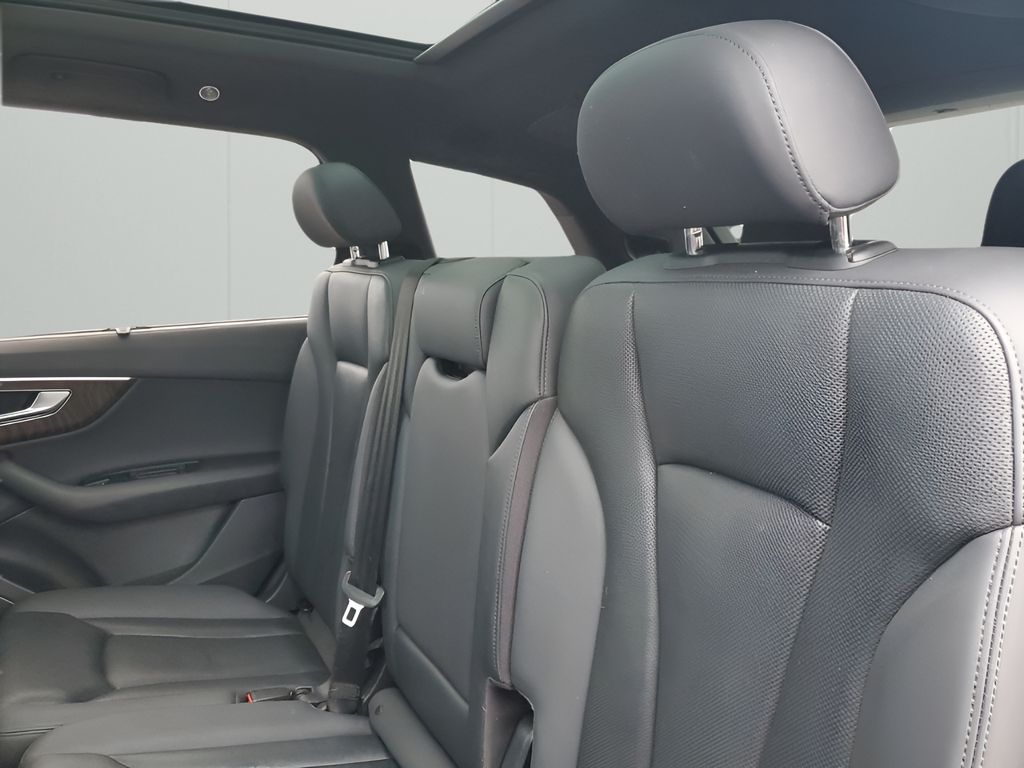 Used Car 2020 Audi Q7  55 Prestige For Sale Under $30,000 In Austin, Texas