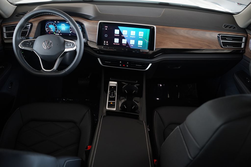 Thumbnail: 2026 Volkswagen Atlas - 9