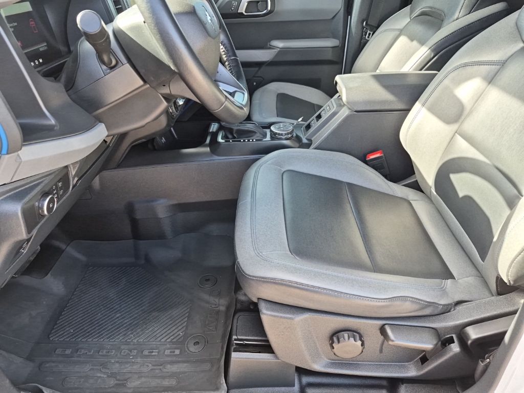 Used Car 2022 Ford Bronco  Black Diamond For Sale Under $35,000 In Austin, Texas