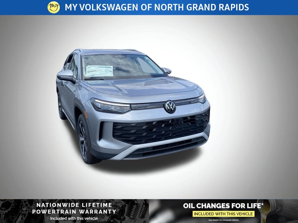 Pyrite Silver Metallic 2026 Volkswagen Tiguan SUV / Crossover All-Wheel Drive 8-Speed Automatic