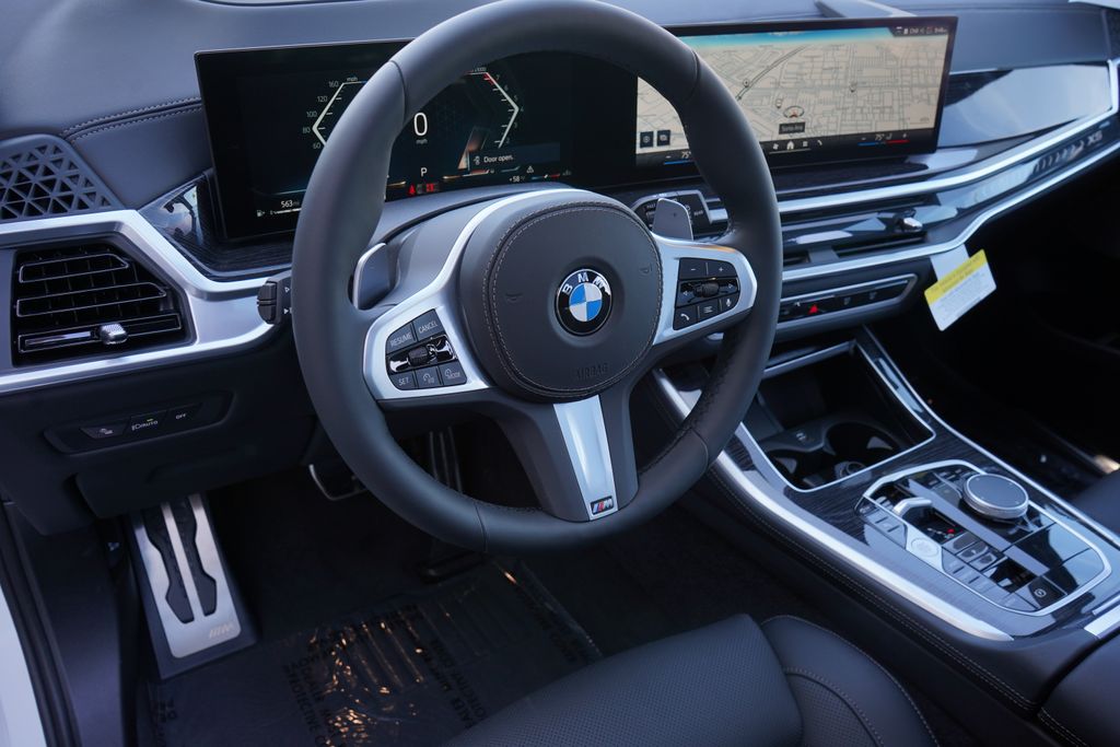 2024 BMW X5 sDrive40i 12