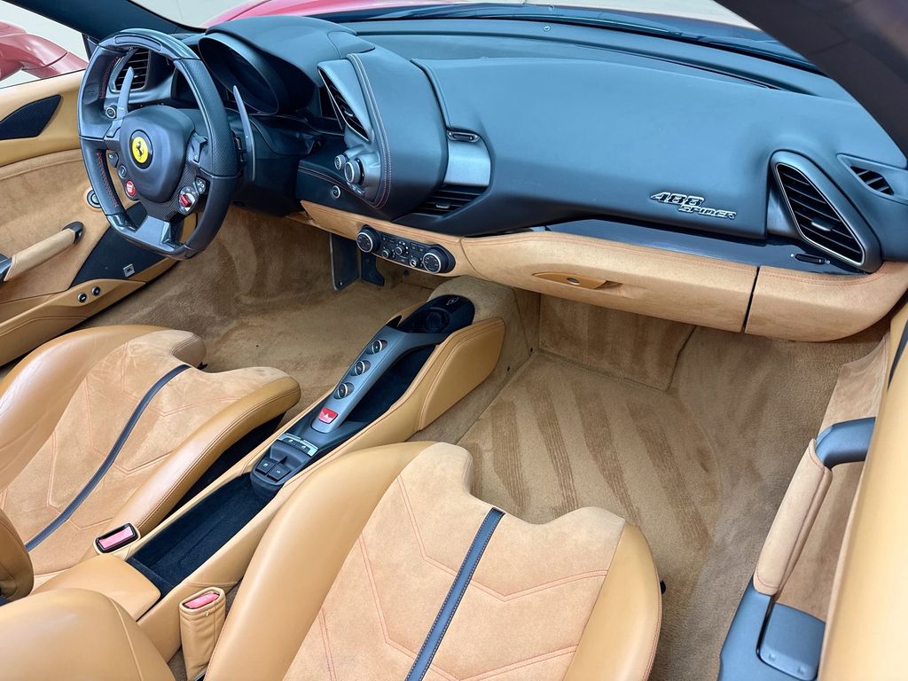 Thumbnail: 2019 Ferrari 488 - 25