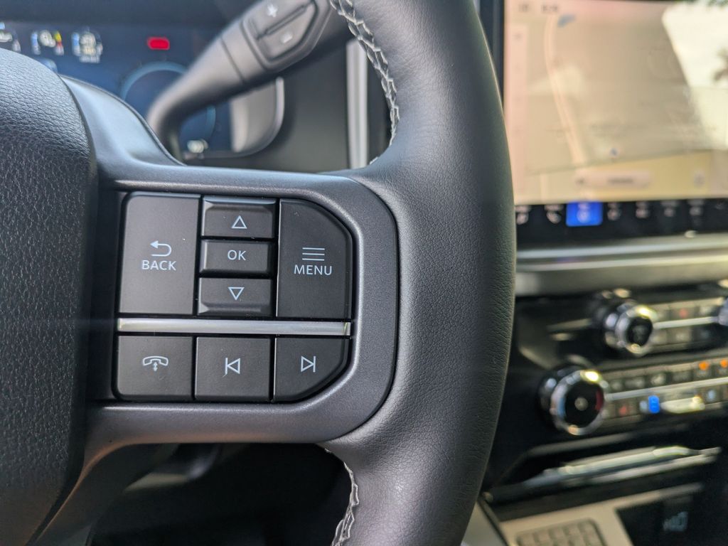 2026 Ford F-350 Super Duty LARIAT