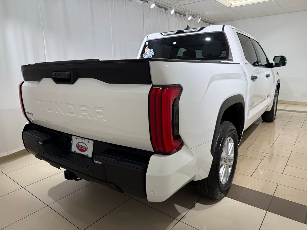 Thumbnail: 2024 Toyota Tundra - 4