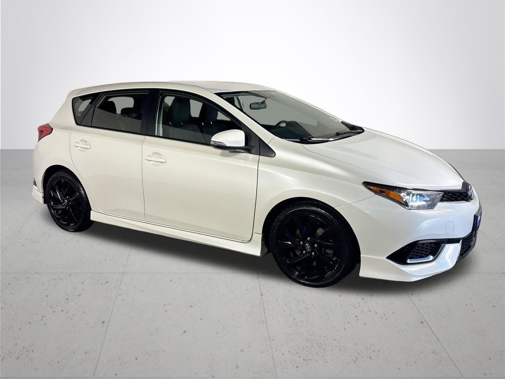 2016 Scion iM Base