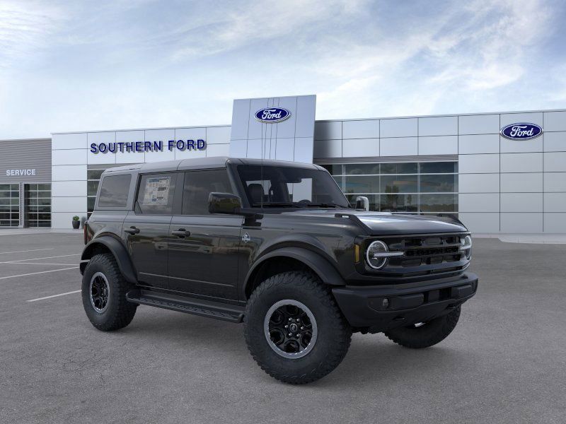 New 2025 Black Ford Outer Banks image 8