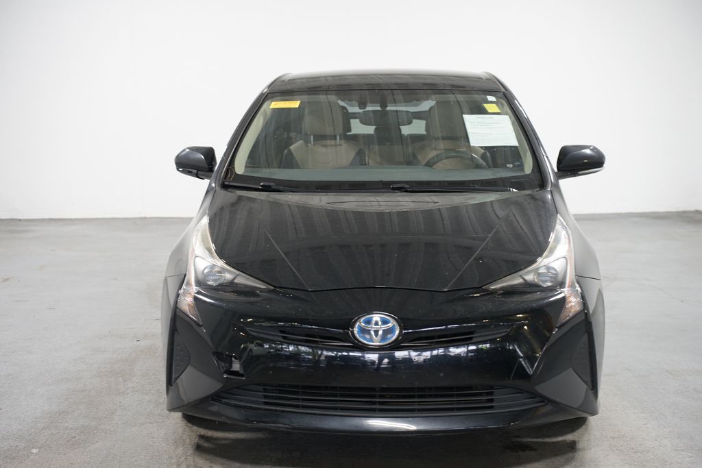 Thumbnail: 2016 Toyota Prius - 2