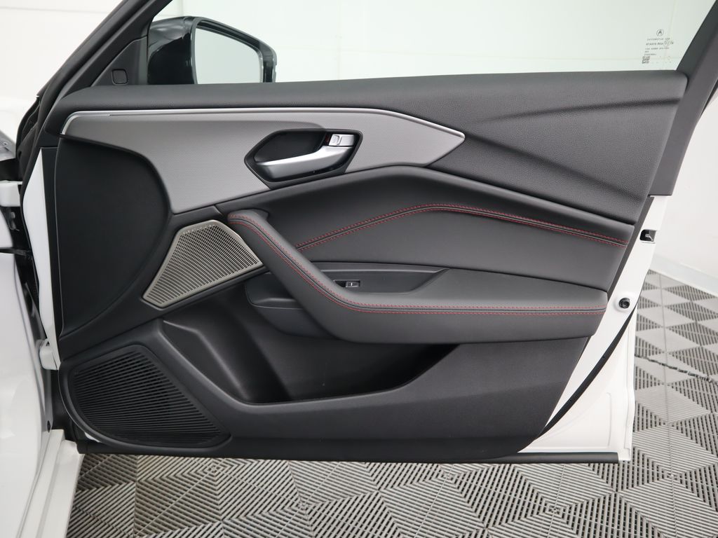 Thumbnail: 2025 Acura TLX - 28