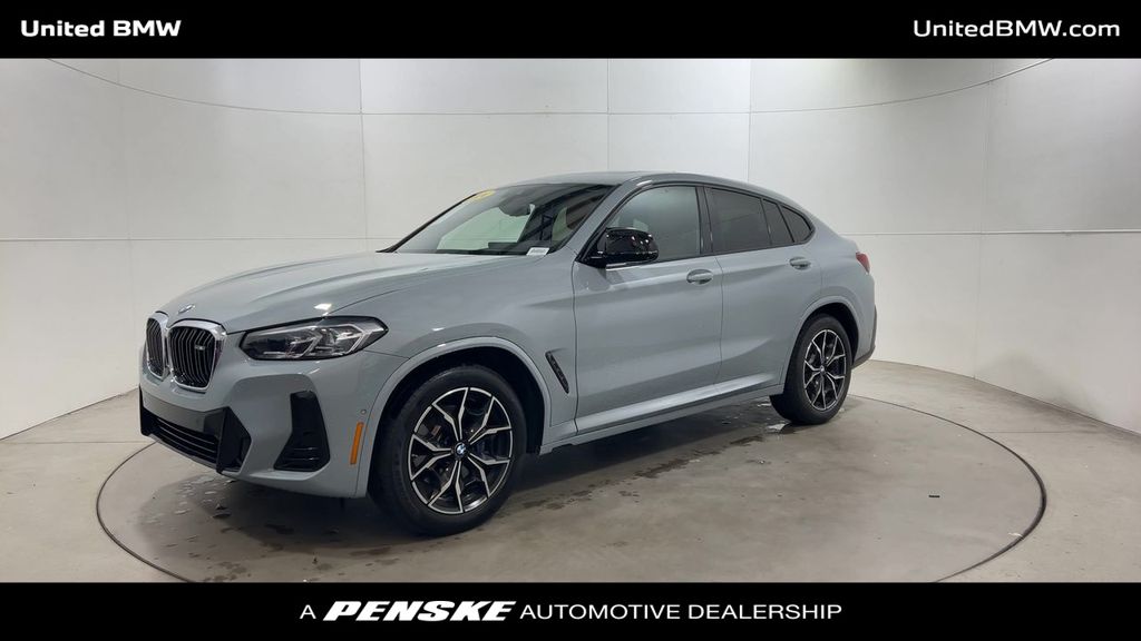 Thumbnail: 2024 BMW X4 - 4