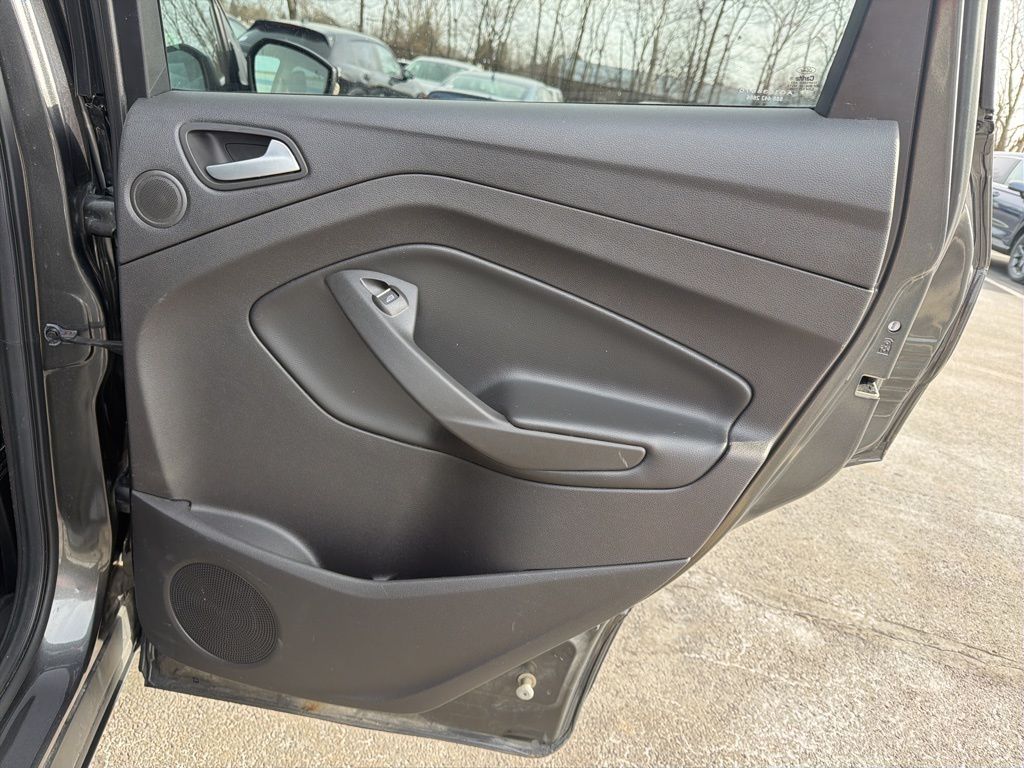 Thumbnail: 2017 Ford Escape - 25