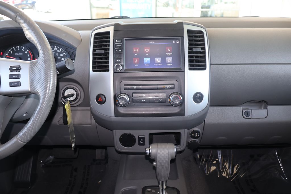 2019 Nissan Frontier SV 14