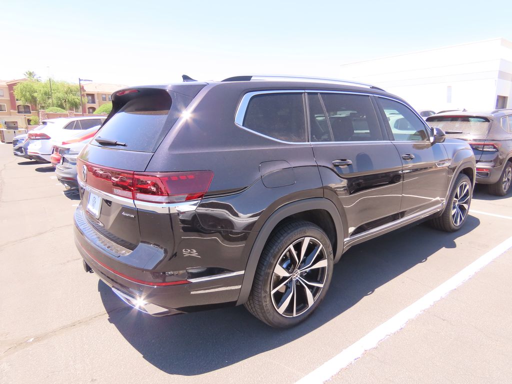 Thumbnail: 2026 Volkswagen Atlas - 3