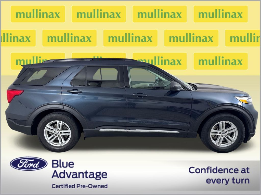 Certified Used 2022 Blue Ford XLT image 2