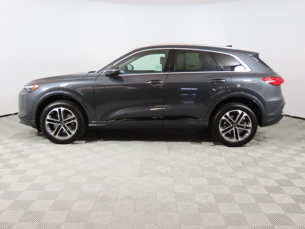 Thumbnail: 2025 Audi Q5 - 2