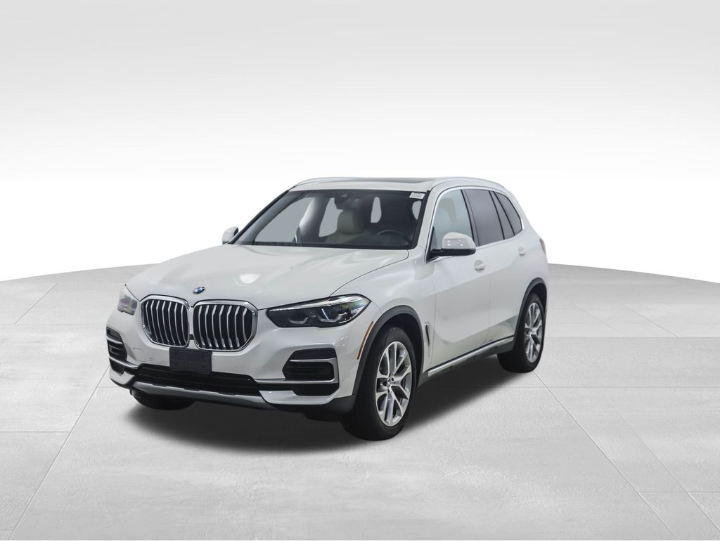 Thumbnail: 2022 BMW X5 - 1