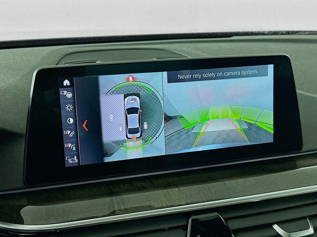 2019 BMW 5 Series 540i 14